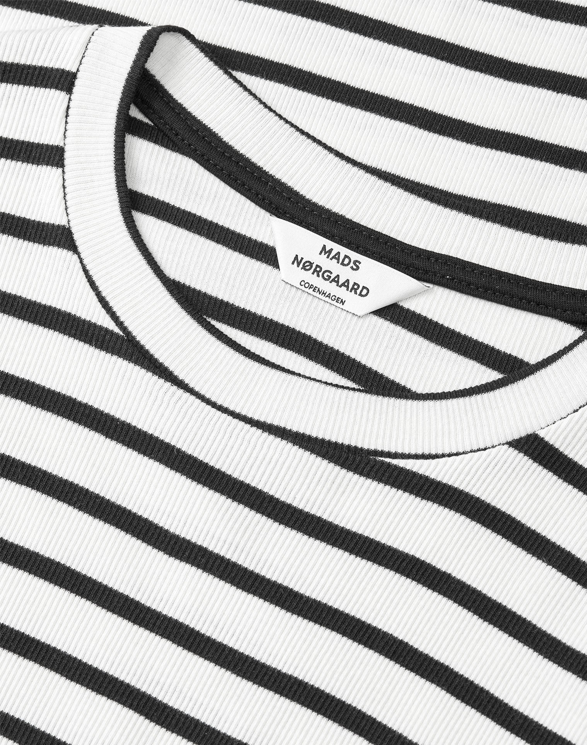 Mads Norgaard 2x2 Stripe Tuba LS in Vanilla Spice/Black, Ansicht Detail