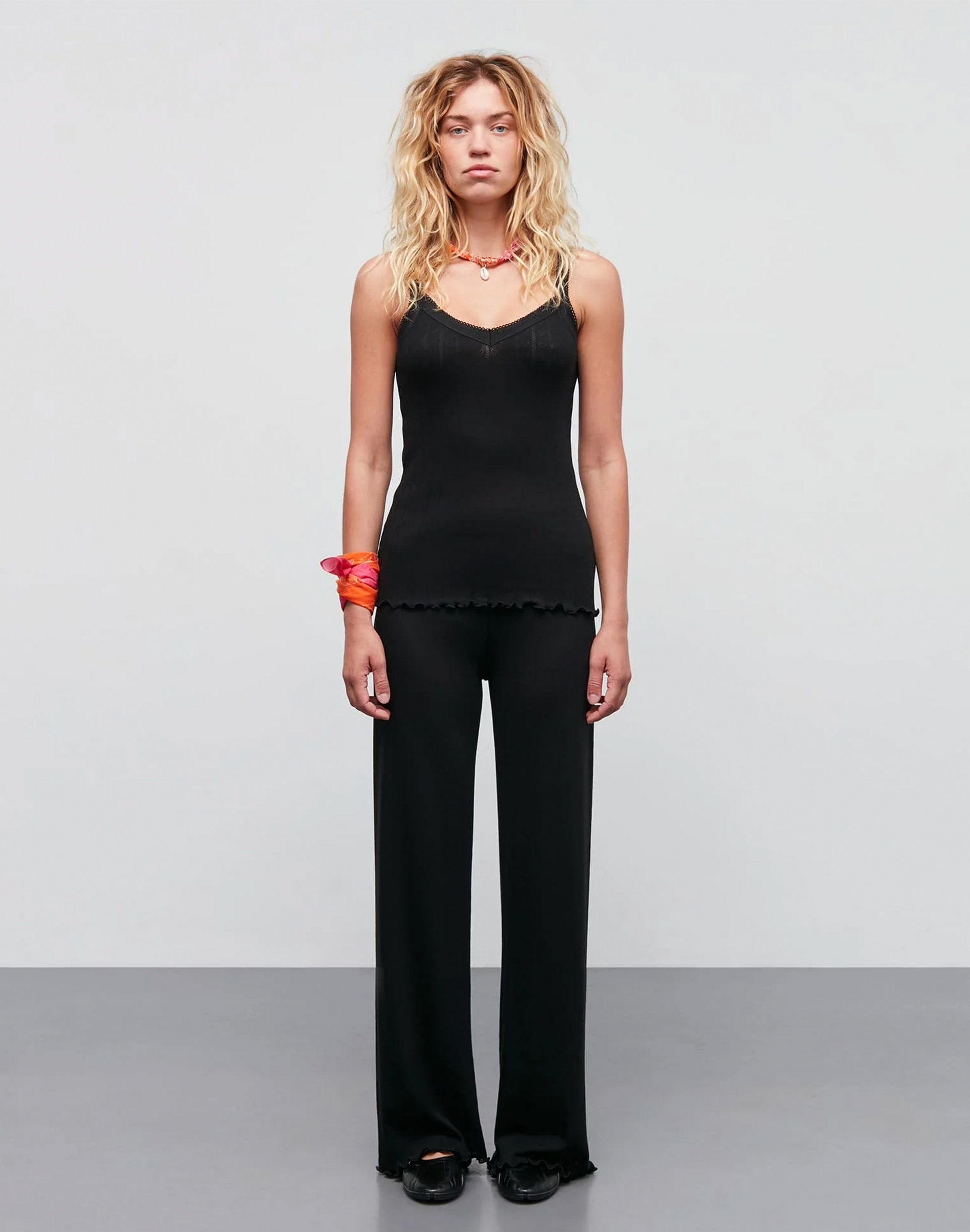 Mads Norgaard Pointella Trille Top in Schwarz, Ansicht Frontal