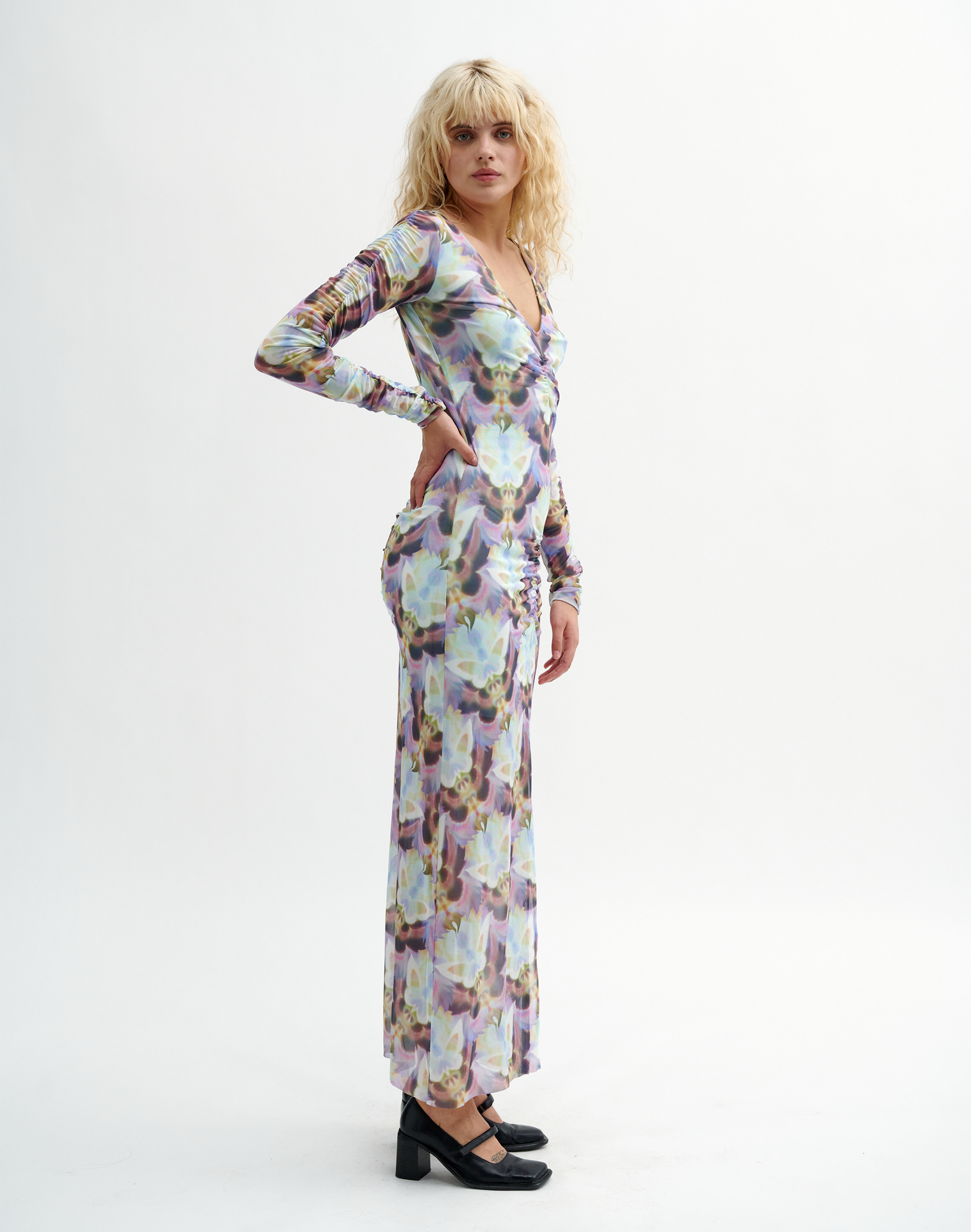 RESUME Althea Kleid in Multi Colour, Tragebild Seite