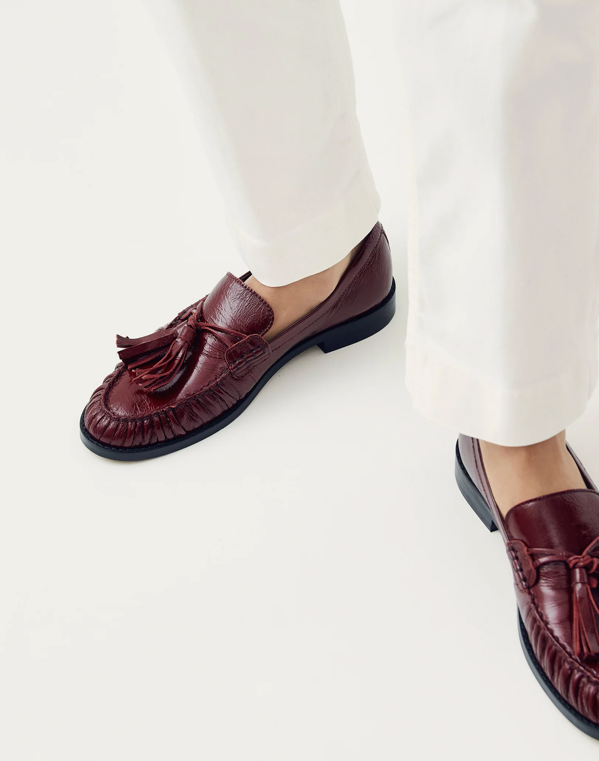 Alohas Marietta Onix Loafer in Burgunder, Ansicht Frontal