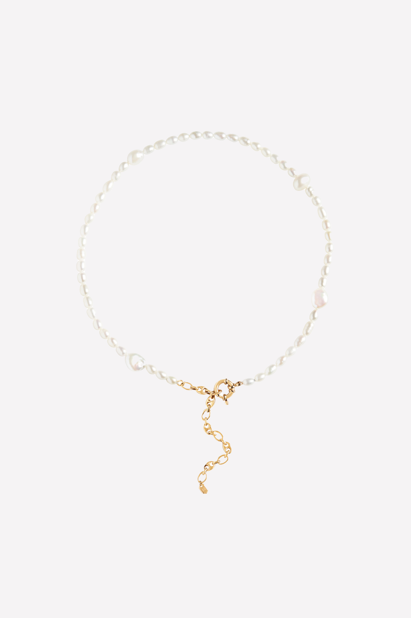 MARIA BLACK Martini Perlenkette mit goldenem Verschluss, Ansicht Oben