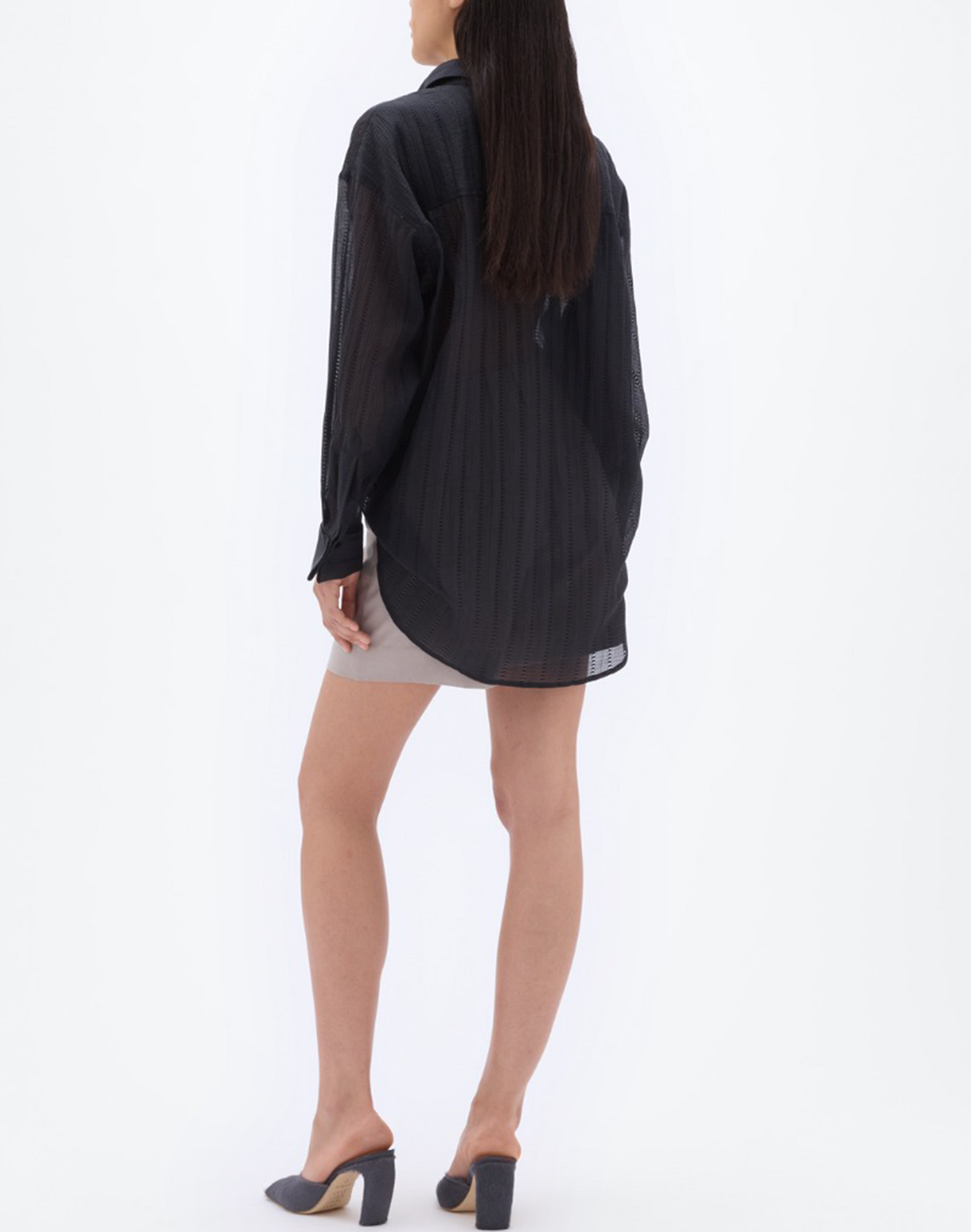 Remain Oversized Bluse in Schwarz, Ansicht Hinten